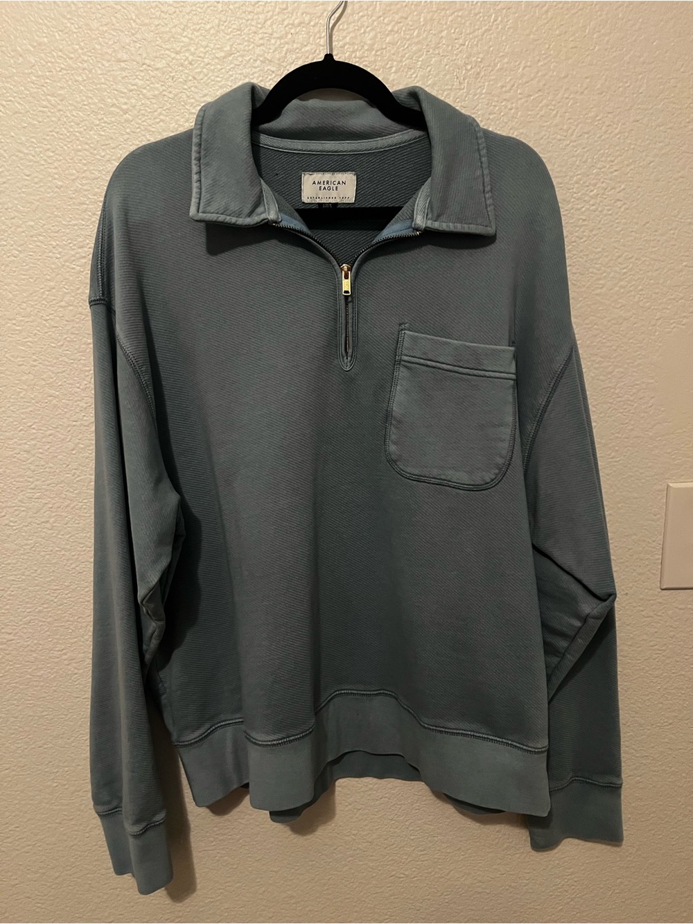 American Eagle Outfitters Men's Slate-Blue Quarter-Zip Pullover